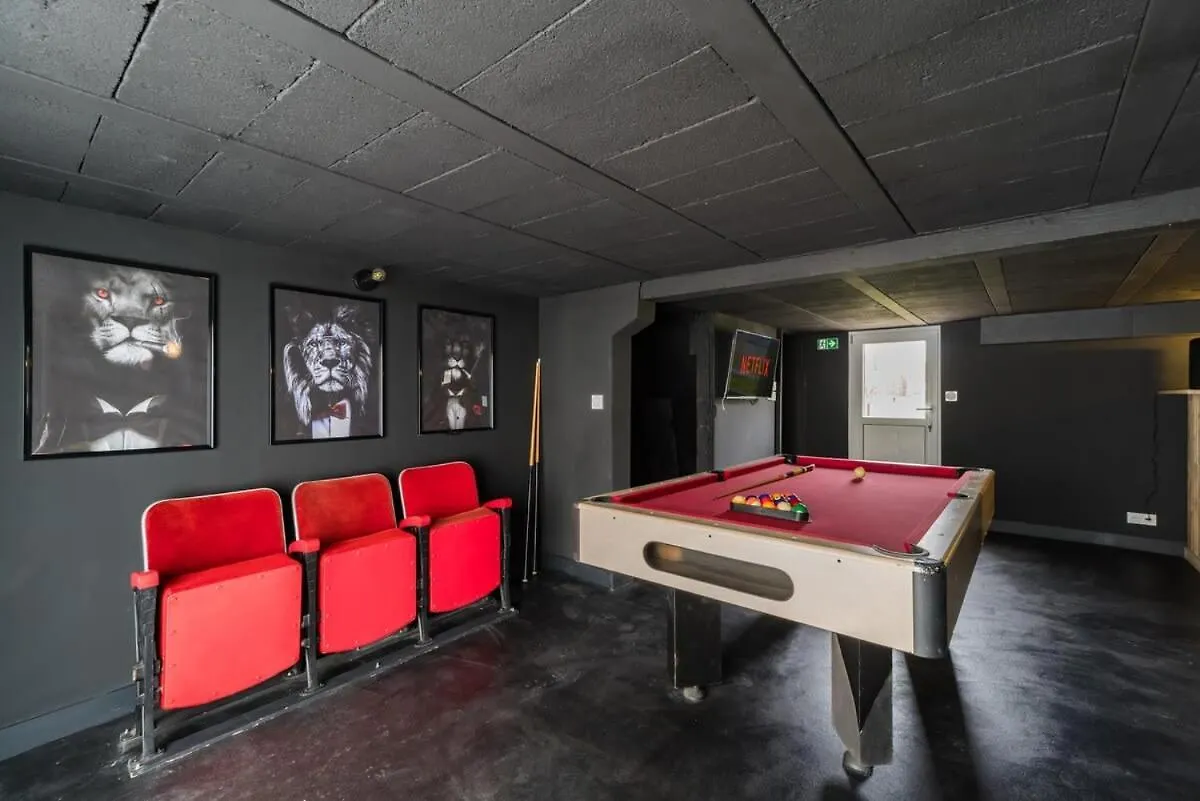 Grande Maison Billard Et Confort A Guingamp